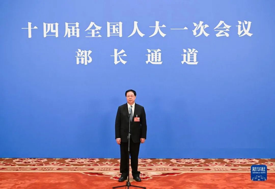 王廣華.jpg